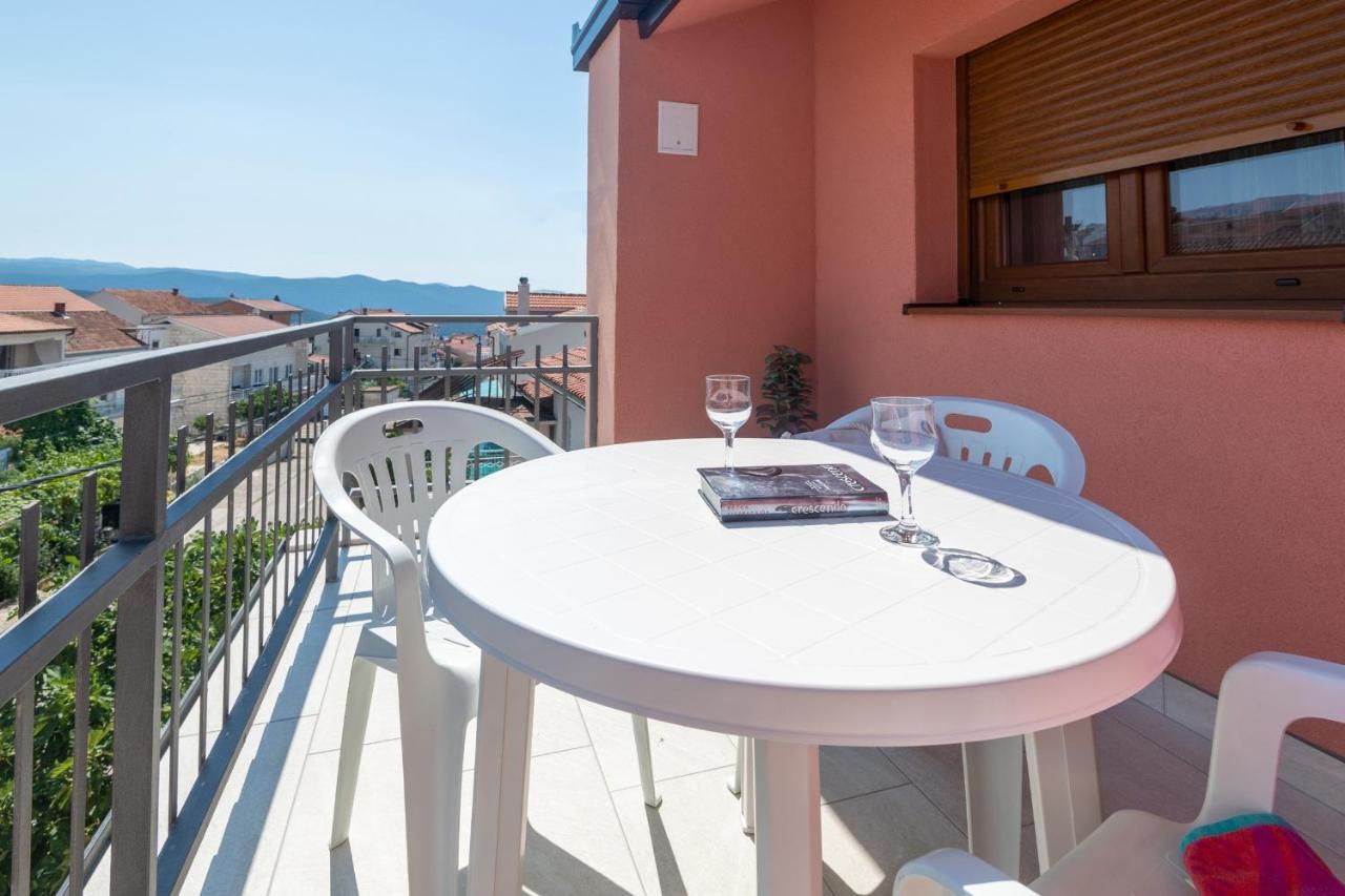 Apartments Mira Неум Экстерьер фото